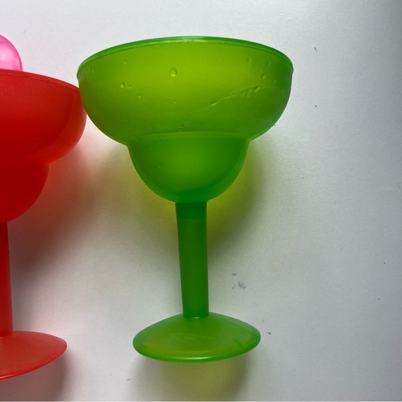 Neon Plastic Margarita Glasses - Set of 4, Each cup holds 12 oz - Fiesta - Picture 4 of 6